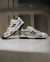 new balancee 204L Silver Black Metallic