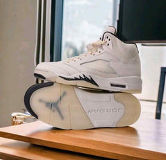 Nikkee Air Jordan retro 5 Retro SE Sail
