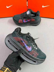 Vomero Premium Black Sapphire Hot Lava
