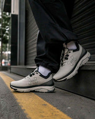 Under Armourr Charged Bandit Trail 2 Beige & Black 2573